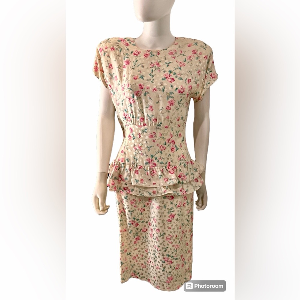 Royce Thomson Vintage 100% silk dress. - Picture 2 of 6